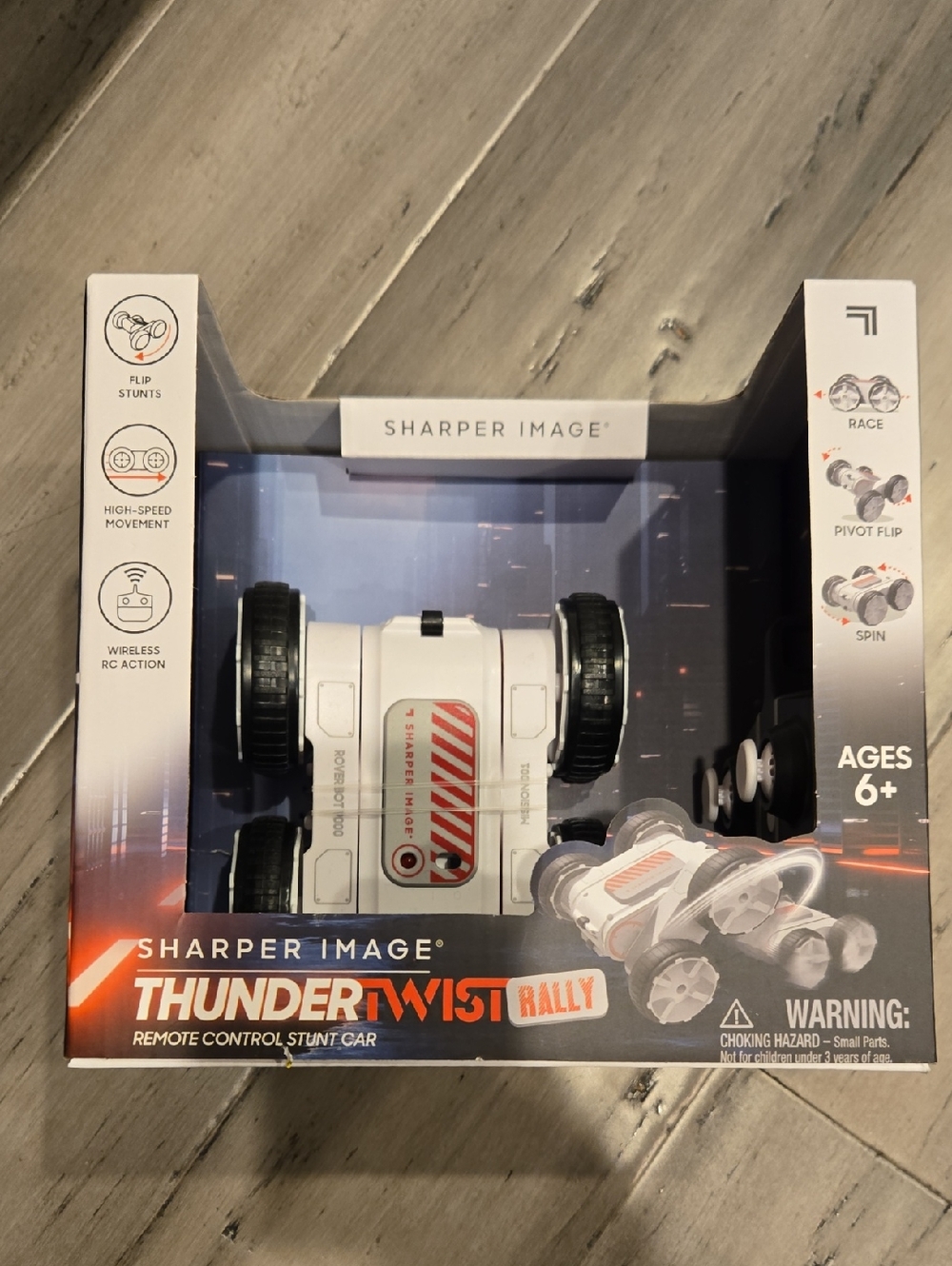 Sharper Image White & Black ThunderTwist Rally RC Stunt Car